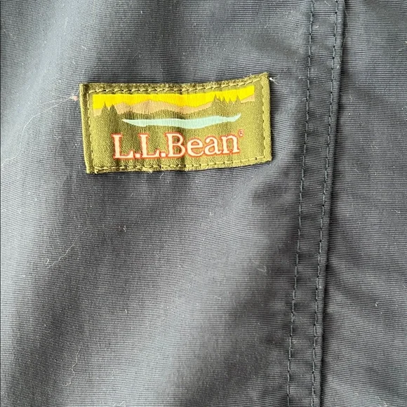 L.L. Bean Women’s Mountain Classic Full Zip Dark Blue Windbreaker L EUC Outdoors - Picture 7 of 10